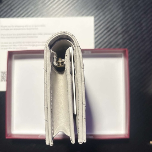 Gucci Wallet - Picture 6 of 10